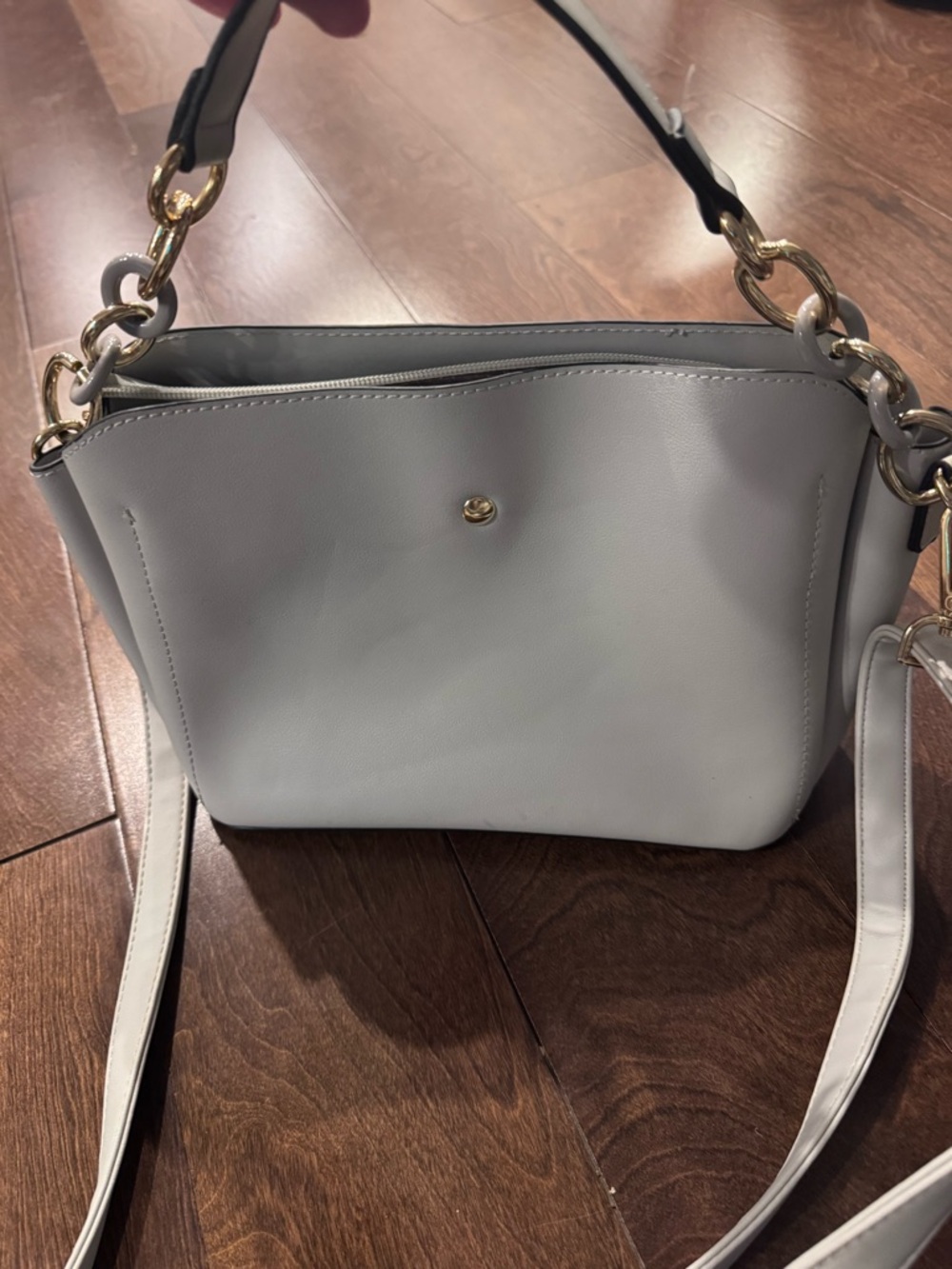 Elegant Women's Gray Shoulder Bag - Chic Everyday Crossbody